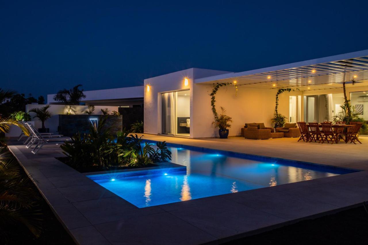 Golf Palms Villa Costa Teguise Bagian luar foto