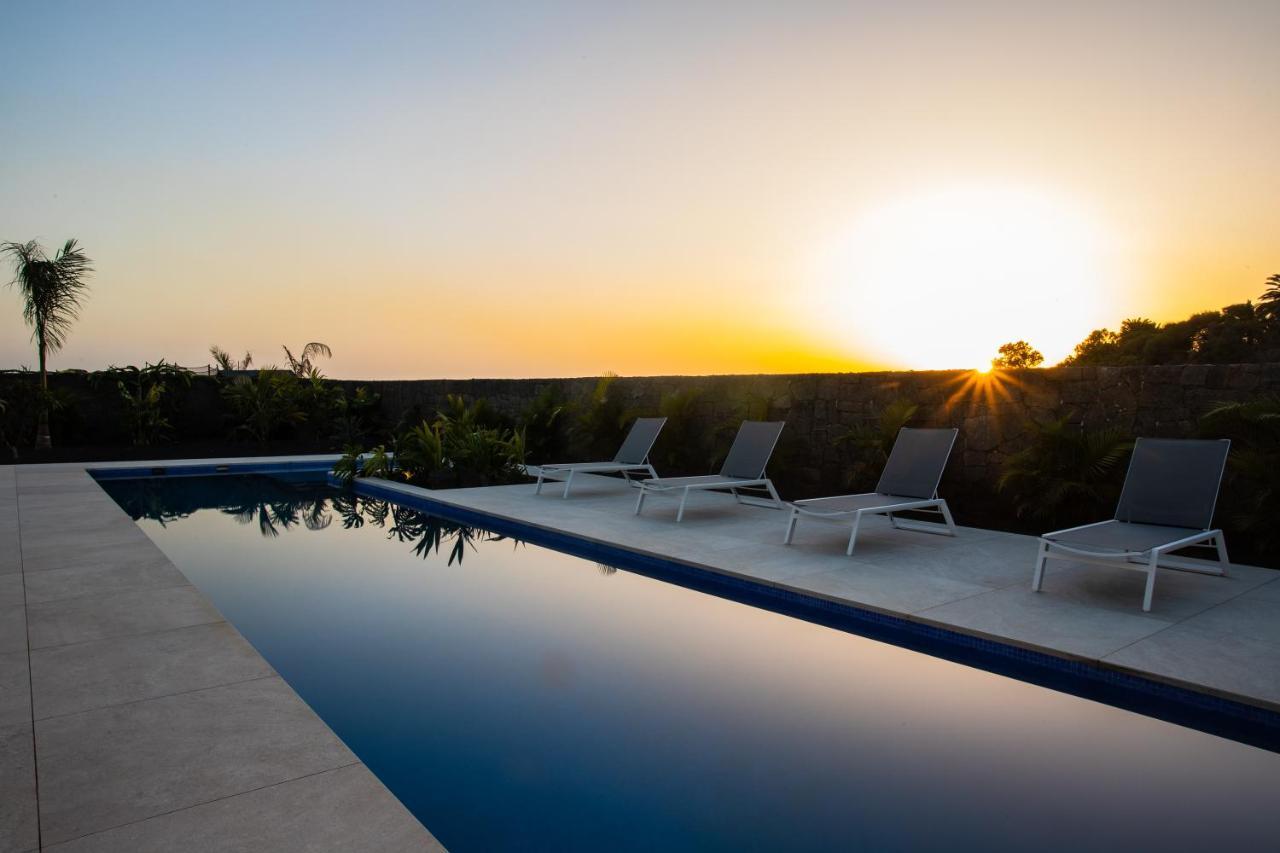 Golf Palms Villa Costa Teguise Bagian luar foto