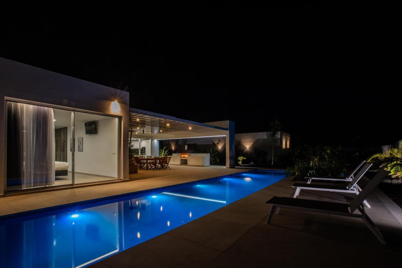 Golf Palms Villa Costa Teguise Bagian luar foto