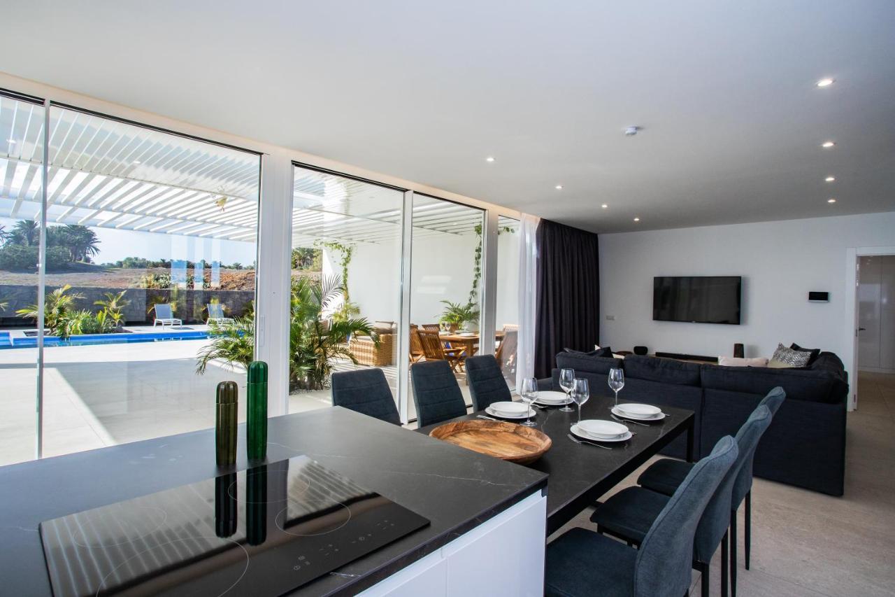 Golf Palms Villa Costa Teguise Bagian luar foto